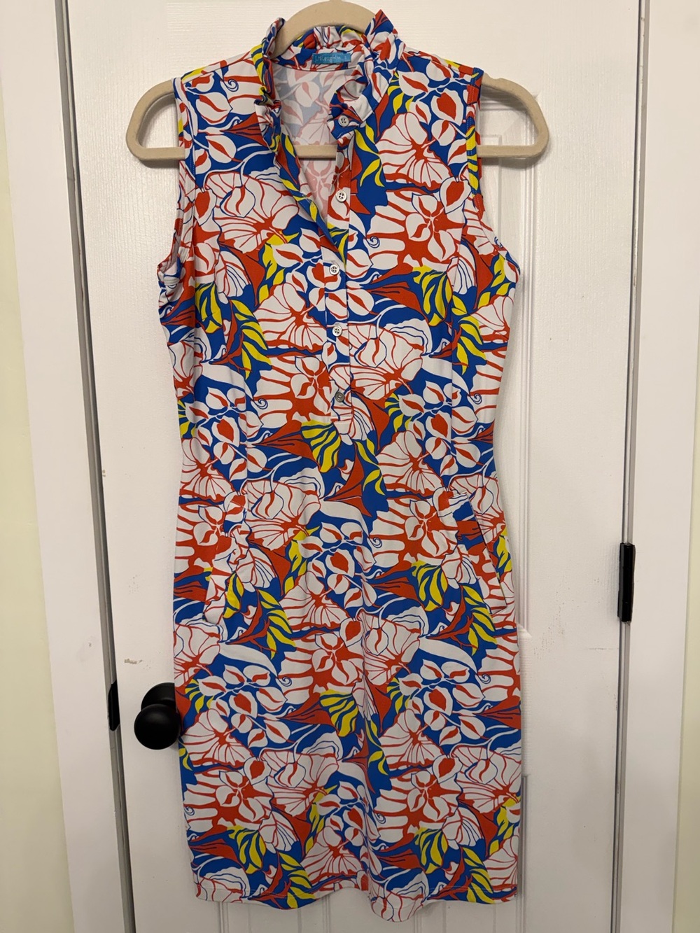 J. McLaughlin Multicolor Floral Button-Up — Blue, Red, Yellow, White